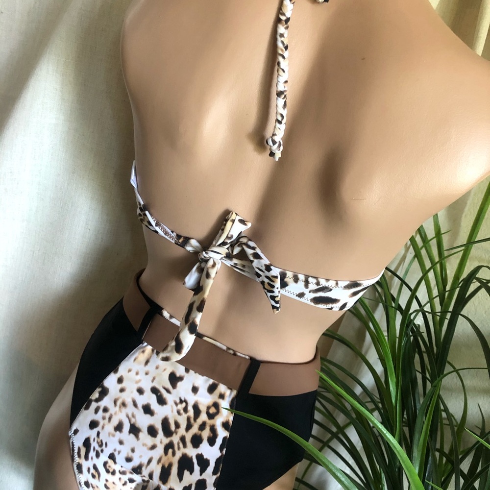 Leopard Print Bikini - Picture 3 of 3